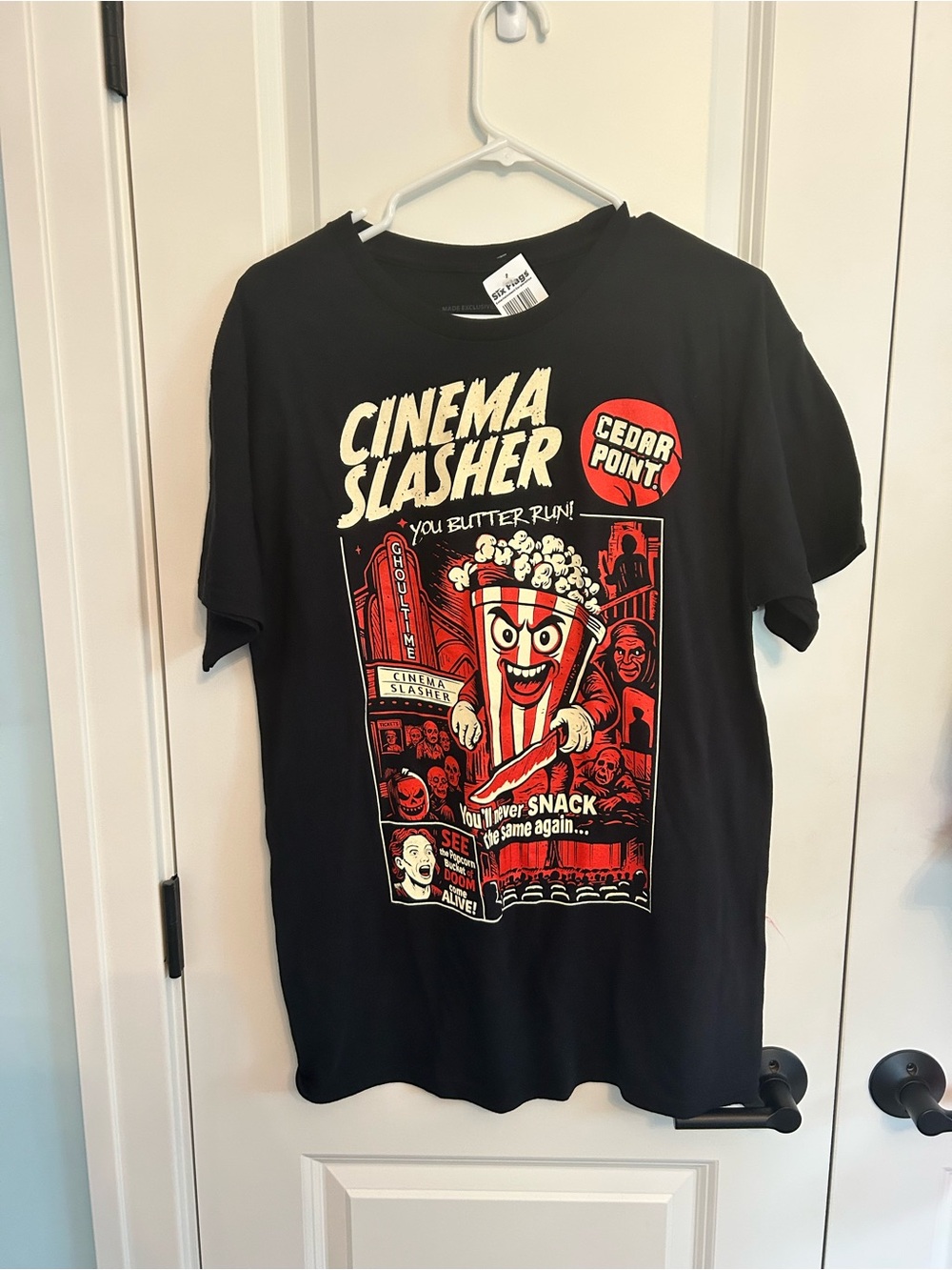 NWT! Six Flags Cinema Slasher Haunt Tee